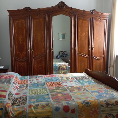Tour In Langhe Appartement La Morra Buitenkant foto